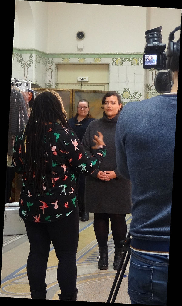 Tournage à l'Opéra avec Mohale Mashigo